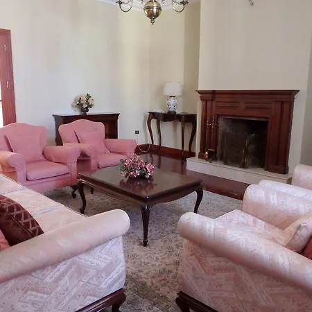 La Casa De Nena *